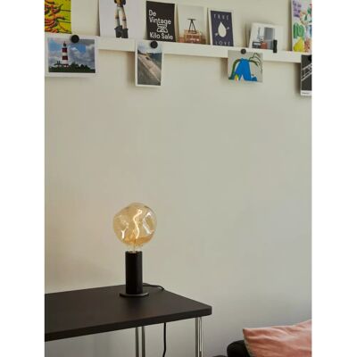 Tala - Ampoule LED Voronoi I - Dimmable, Verre Sculpté, 2W - Publicité Tala - Ampoule LED Voronoi I - Dimmable, Verre Sculpté, 2W - Publicité