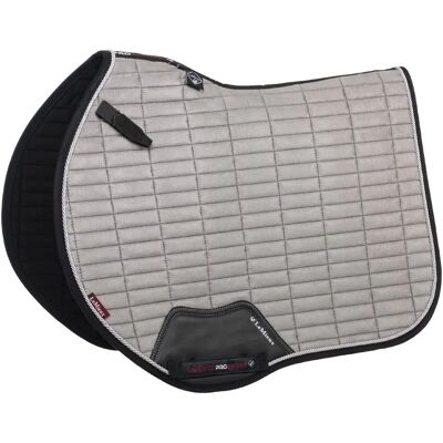 Tapis d'écurie EuroJump en suède ProSport LeMieux - Accessoire saut - Publicité Tapis d'écurie EuroJump en suède ProSport LeMieux - Accessoire saut - Publicité