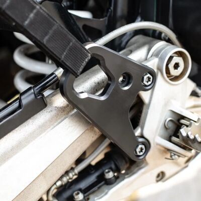 Kriega Sett med holdplater for KTM 690 / Husqvarna 701 - Svart - Unisex Kriega Sett med holdplater for KTM 690 / Husqvarna 701 - Svart - Unisex