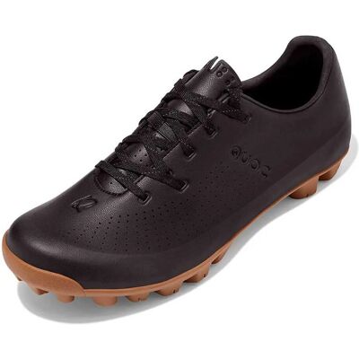 Chaussures de cyclisme Quoc Modèle 39 - Chaussures de cyclisme - Publicité Chaussures de cyclisme Quoc Modèle 39 - Chaussures de cyclisme - Publicité