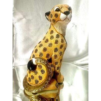 Scultura in Ceramica Rosa di De Rosa Rinconada - Arte Animale Scultura in Ceramica Rosa di De Rosa Rinconada - Arte Animale