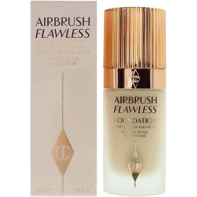 Charlotte Tilbury Airbrush Flawless Foundation - Full Coverage - 4 Warm Charlotte Tilbury Airbrush Flawless Foundation - Full Coverage - 4 Warm