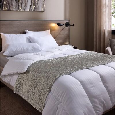 Snuggledown Luxurious Hotel 10.5 Tog All Year Round Duvet - Duvet Snuggledown Luxurious Hotel 10.5 Tog All Year Round Duvet - Duvet