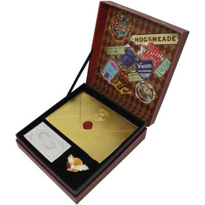 FaNaTtik Harry Potter Collector's Gift Set - Hogwarts Journey - Limited Edition FaNaTtik Harry Potter Collector's Gift Set - Hogwarts Journey - Limited Edition