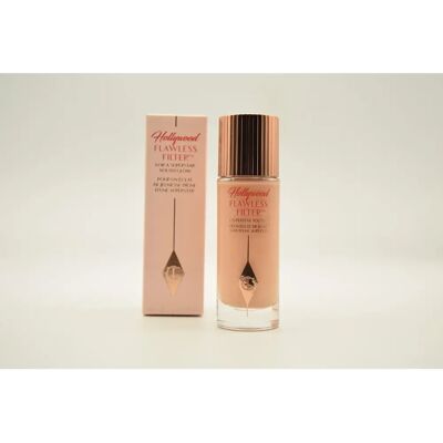 Charlotte Tilbury Hollywood Flawless Filter - 3 Ljus/Mellan 30ml Charlotte Tilbury Hollywood Flawless Filter - 3 Ljus/Mellan 30ml