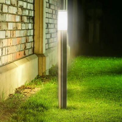 CGC Lighting Aster Stainless Steel 1M Outdoor Post Light - Post Light CGC Lighting Aster Stainless Steel 1M Outdoor Post Light - Post Light