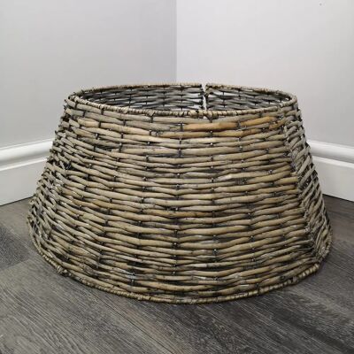 Samuel Alexander KD Willow Christmas Tree Skirt - Wicker Rattan - Medium Samuel Alexander KD Willow Christmas Tree Skirt - Wicker Rattan - Medium