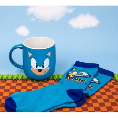 Fizz Creations Sonic The Hedgehog Becher & Socken Set - Mug and Socks Set Fizz Creations Sonic The Hedgehog Becher & Socken Set - Mug and Socks Set