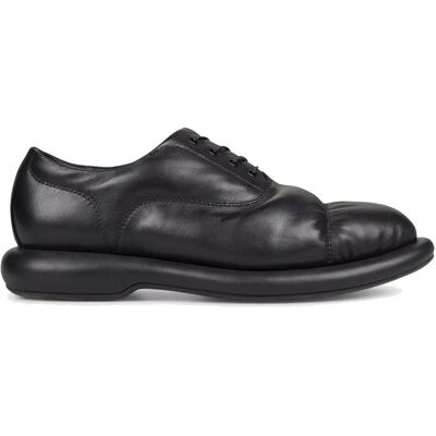 Martine Rose Schwarze Oxford - Leder & Daunen - Schuhe Martine Rose Schwarze Oxford - Leder & Daunen - Schuhe