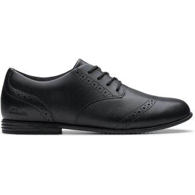 Clarks Finja Brogue O Zwarte School Shoes voor Meisjes Clarks Finja Brogue O Zwarte School Shoes voor Meisjes