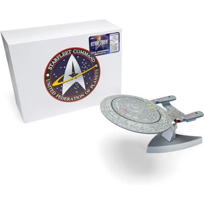 Véhicule NCC-1701-D Corgi - Star Trek La Nouvelle Génération - Réplique en métal Véhicule NCC-1701-D Corgi - Star Trek La Nouvelle Génération - Réplique en métal