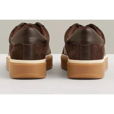 Reiss Lizzie Baskets en daim marron - Baskets - Publicité Reiss Lizzie Baskets en daim marron - Baskets - Publicité