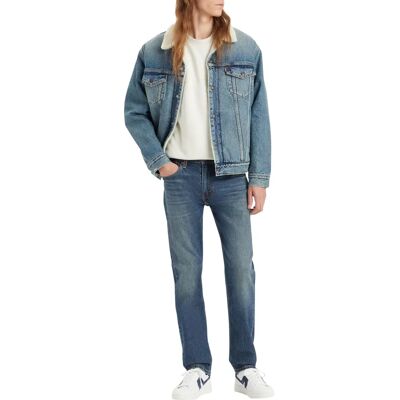 Levi's 502 Regular Taper - tout est cool - Publicité Levi's 502 Regular Taper - tout est cool - Publicité