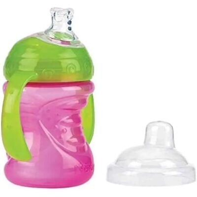Nuby Swirl auslaufsicherer Becher - Baby-Becher - Zufällige Farbe - 240ml Nuby Swirl auslaufsicherer Becher - Baby-Becher - Zufällige Farbe - 240ml