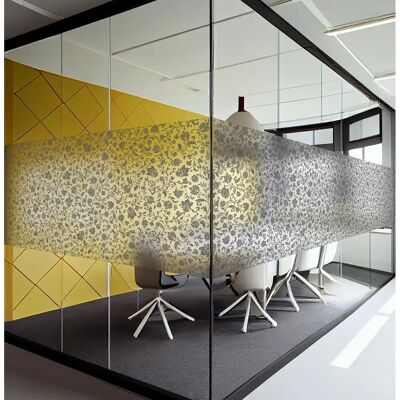 Naklejka Prywatności z Czarnymi Kwiatami na Okno - 40x200cm Naklejka Prywatności z Czarnymi Kwiatami na Okno - 40x200cm