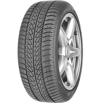 Pneus hiver Goodyear UltraGrip 8 - Distance de freinage réduite - Publicité Pneus hiver Goodyear UltraGrip 8 - Distance de freinage réduite - Publicité
