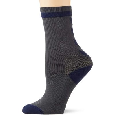 HUMMEL Action Indoor Socks - Breathable Ventilated Support for Football HUMMEL Action Indoor Socks - Breathable Ventilated Support for Football
