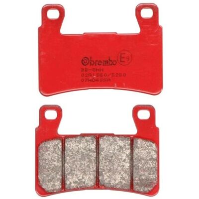 Brzdové destičky Brembo CBR900RR 98- / CBR600 98- / VTR1000 - Černá Brzdové destičky Brembo CBR900RR 98- / CBR600 98- / VTR1000 - Černá