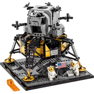 LEGO Creator - NASA Apollo 11 Lądownik Księżycowy (10266) LEGO Creator - NASA Apollo 11 Lądownik Księżycowy (10266)