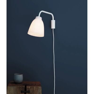 Fritz Hansen Caravaggio Leselampe vegg - Opalglas Skandinavisk design Fritz Hansen Caravaggio Leselampe vegg - Opalglas Skandinavisk design