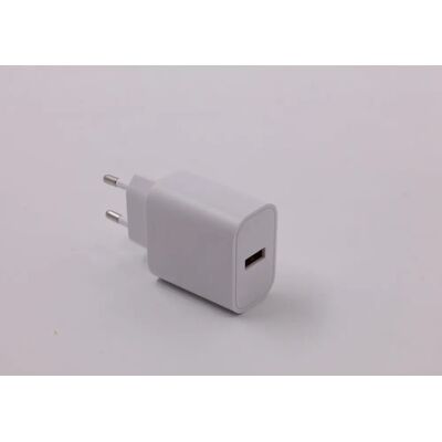 CoreParts MBXAP-AC0007 Valkoinen USB Virtalähde - Mobiililaitteen Laturi CoreParts MBXAP-AC0007 Valkoinen USB Virtalähde - Mobiililaitteen Laturi