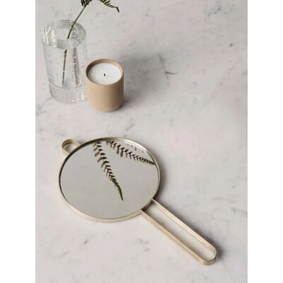 Ferm Living - Specchio a mano Poise Ottone - Design Retrò - <60cm Ferm Living - Specchio a mano Poise Ottone - Design Retrò - <60cm