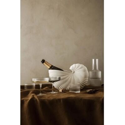 Vaso Shell Off-White di ferm LIVING - Forma Nautilus - Unisex Vaso Shell Off-White di ferm LIVING - Forma Nautilus - Unisex