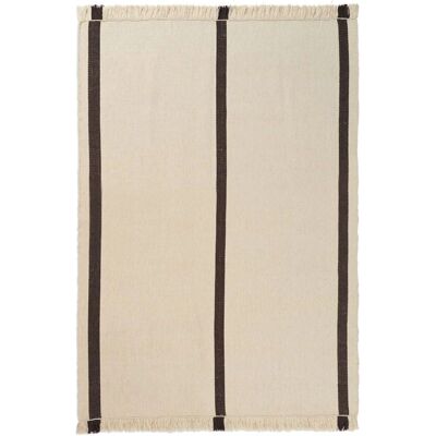 Ferm Living - Tapis Kelim Calm 140x200 - En laine fait main - Publicité Ferm Living - Tapis Kelim Calm 140x200 - En laine fait main - Publicité