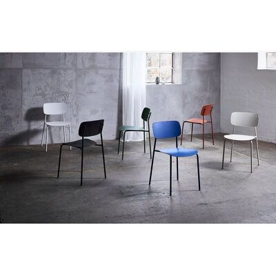 No name - Elin - Terrakotta - Plast/plåt - Dining chairs No name - Elin - Terrakotta - Plast/plåt - Dining chairs