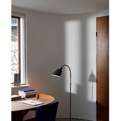 Lampadaire Bellevue d'Arne Jacobsen - Édition anniversaire - Blanc/Brass Lampadaire Bellevue d'Arne Jacobsen - Édition anniversaire - Blanc/Brass