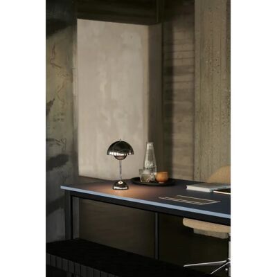 Lampe de Table Flowerpot de Verner Panton - Design sans fil et dimmable Lampe de Table Flowerpot de Verner Panton - Design sans fil et dimmable