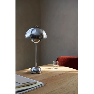 Lampe de table FlowerPot Verner Panton - Chrome - 50cm Lampe de table FlowerPot Verner Panton - Chrome - 50cm