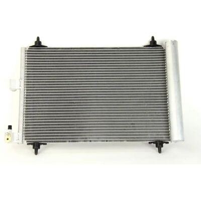 Nissens 94534 Condensatore A/C in Alluminio con Essiccatore - First Fit Nissens 94534 Condensatore A/C in Alluminio con Essiccatore - First Fit
