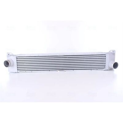 Nissens intercooler Peugeot Boxer ja Citroën Jumper - Ilmalla jäähdytetty, alumiini, 64mm syvä Nissens intercooler Peugeot Boxer ja Citroën Jumper - Ilmalla jäähdytetty, alumiini, 64mm syvä