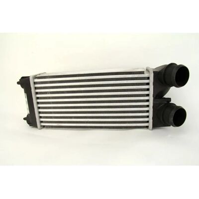 NISSENS Intercooler - 96627 - Luftgekühlt Aluminium 300x148x80mm NISSENS Intercooler - 96627 - Luftgekühlt Aluminium 300x148x80mm