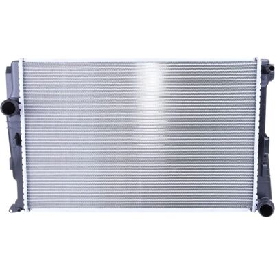 NISSENS Aluminium Kühler 600x390x32mm - Radiator NISSENS Aluminium Kühler 600x390x32mm - Radiator
