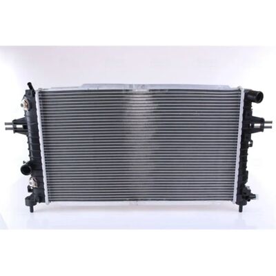 Radiateur en aluminium Nissens 630768 avec refroidisseur d'huile - Pour Opel Zafira B - Publicité Radiateur en aluminium Nissens 630768 avec refroidisseur d'huile - Pour Opel Zafira B - Publicité
