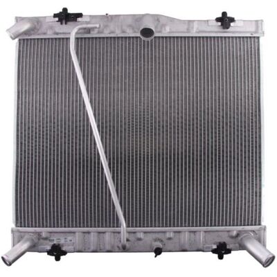 NISSENS 646893 Alumiinijäähdytin Toyota Hiace 4 Bus - Radiator NISSENS 646893 Alumiinijäähdytin Toyota Hiace 4 Bus - Radiator