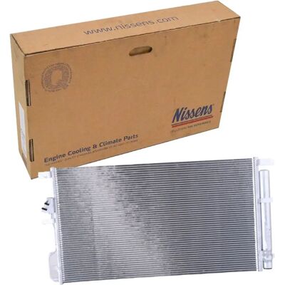 Nissens 940820 Condensatore in Alluminio con Asciugatore - Climatizzatore Nissens 940820 Condensatore in Alluminio con Asciugatore - Climatizzatore