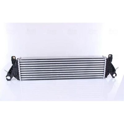 NISSENS 961545 Intercooler - Ilma-ilma, Ilma-vesi, Ei EGR-venttiiliä NISSENS 961545 Intercooler - Ilma-ilma, Ilma-vesi, Ei EGR-venttiiliä