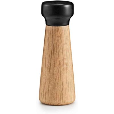Normann Copenhagen - Peppersmørre Craft - Naturlig Tre - Massivt Eik - Designer Simon Legald Normann Copenhagen - Peppersmørre Craft - Naturlig Tre - Massivt Eik - Designer Simon Legald