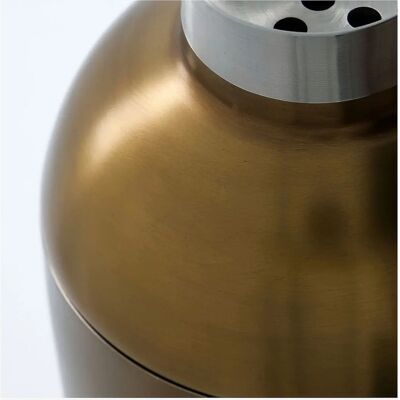 House Doctor Baar Rustfritt Stål Cocktail Shaker - Shaker med antikk messing finish for hjemmet House Doctor Baar Rustfritt Stål Cocktail Shaker - Shaker med antikk messing finish for hjemmet
