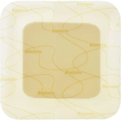 Coloplast Biatain Schiuma Adesiva 12x12cm - Cura Avanzata delle Ferite Coloplast Biatain Schiuma Adesiva 12x12cm - Cura Avanzata delle Ferite