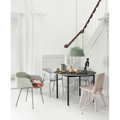 Lampada Sospesa Muuto Ambit - Design Scandinavo, Regolabile, Nera Lampada Sospesa Muuto Ambit - Design Scandinavo, Regolabile, Nera