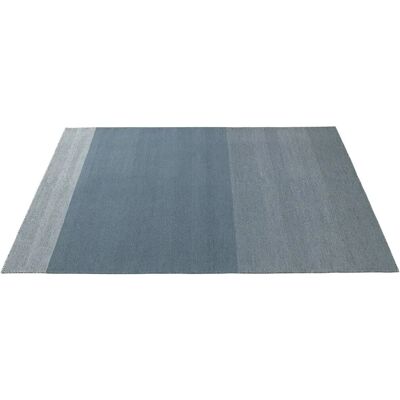 Tapis Muuto Varjo - Bleu - 200x300 cm - Publicité Tapis Muuto Varjo - Bleu - 200x300 cm - Publicité