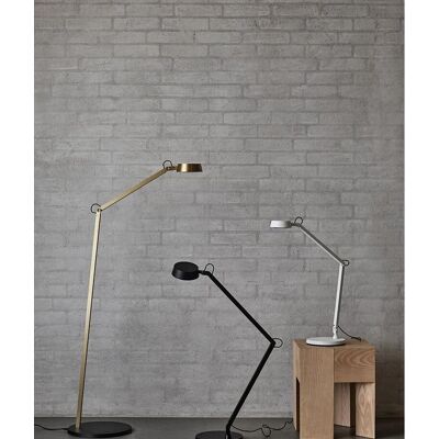 Light-Point Dark F1 Lampe sur pied en laiton Light-Point Dark F1 Lampe sur pied en laiton