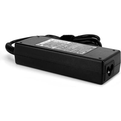 Hewlett-Packard Netzadapter 90 W Smart 4,5 mm - AC Adapter Hewlett-Packard Netzadapter 90 W Smart 4,5 mm - AC Adapter