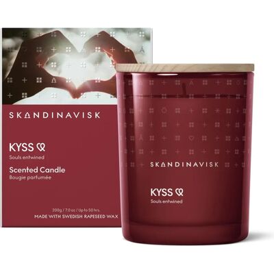 Skandinavisk Kyss Scented Candle - 200g - Blackberries & Roses Skandinavisk Kyss Scented Candle - 200g - Blackberries & Roses