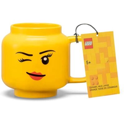 Stor LEGO keramisk kopp med blunkende jente Stor LEGO keramisk kopp med blunkende jente