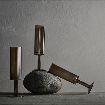 Muubs Ripe - Organisk gennemsigtig bølget champagneglas Muubs Ripe - Organisk gennemsigtig bølget champagneglas